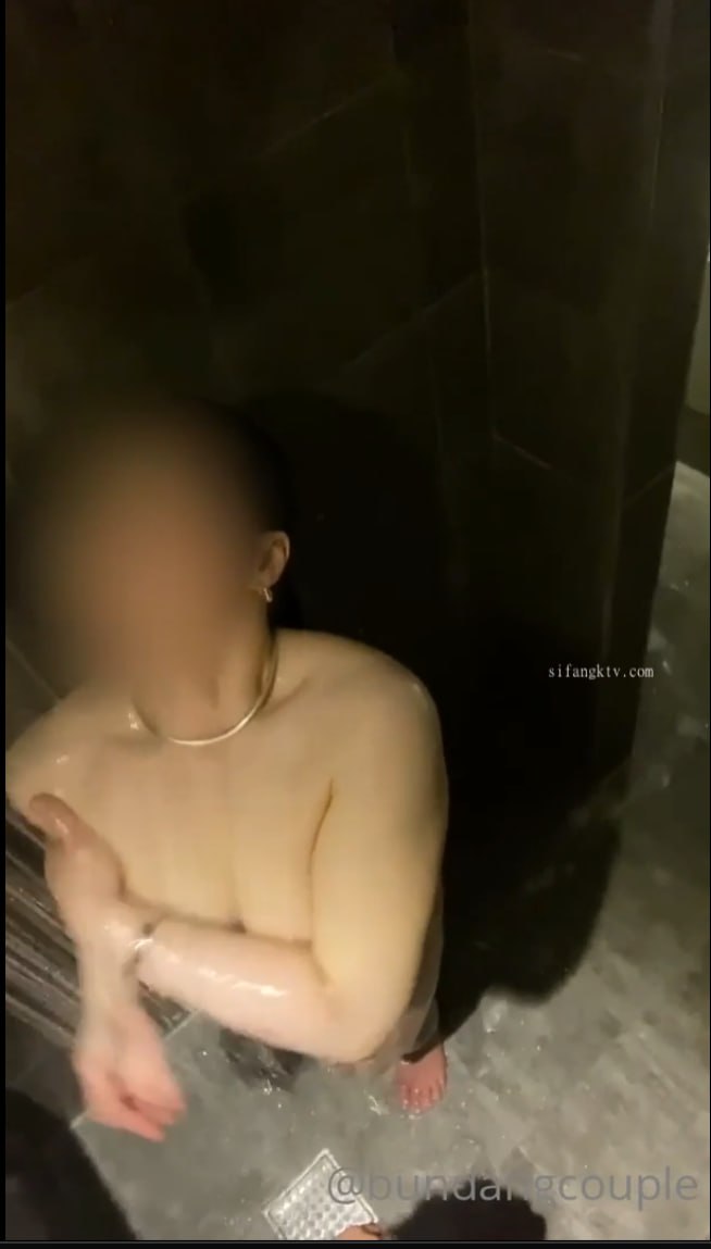 KIN8-3760-FHD-以前から憧れていた友達のお兄ちゃんと恍惚エッチ　Ranie